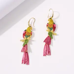 Latest Fashion Jewelry Retro Alloy Parrot Animal Earrings Long Hanging Colorful Rhinestone Parrot Earrings