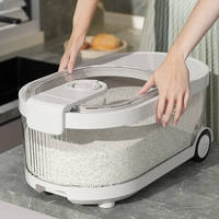 Distributeur de riz multifonctionnel en plastique rectangulaire (PP) pour la maison Conteneur de stockage étanche à la poussière et à l'humidité de qualité alimentaire Accessoire à roulettes