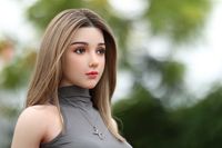 Robot de service électronique à intelligence artificielle réaliste, modèle de corps humain, avec tête en silicone, pour démonstration de mode et de style, type partenaire et partenaire féminin