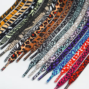 사용자 정의 다채로운 레오파드 무늬 신발 끈, 스포츠 및 캐주얼 신발에 적합한 플랫 폴리에스터 신발 끈, 8MM 인쇄 신발 끈 - Product Image 1