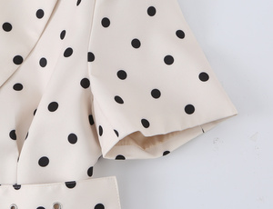 TAOP&ZA 2026 Sommer Damen-Outfit: Europäischer und Amerikanischer Stil, Modisch Lässig Schick, Nischen-Polka-Dot-Gürtelblazer 29897 - Product Image 5