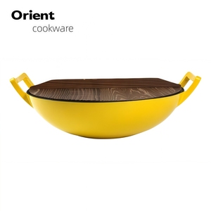 <span class=keywords><strong>Wok</strong></span> de Hierro Fundido Esmaltado Antiadherente de Calidad Alimentaria con Tapa de Madera y Doble Asa Ancha para Freír, Saltear y Estofar, Precio de Fábrica - Product Image 2