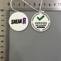 Étiquette de luxe personnalisée avec logo pour chaussures, étiquette volante, cordon de scellage, attache à pression en nylon pour vêtements