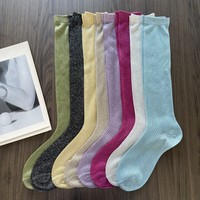 Chaussettes montantes pour femme Jingwen Oeko Tex100 en lurex pailleté, tricot côtelé métallisé brillant, personnalisables avec marque privée OEM