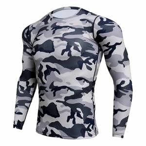 Rashguard à manches longues personnalisé par sublimation avec logo MMA pour hommes, compression pour la course à pied, la salle de sport - Séchage rapide et respirant, prêt à être expédié - Product Image 1