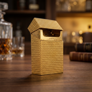 Boîte à cigarettes antique en laiton fait main avec couvercle, étui de rangement vintage gravé – Forme cylindrique de luxe finition dorée, résistant à l'eau - Product Image 4