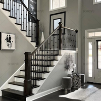 Escalier en L moderne et élégant Dongyu pour villa et hôtel, avec garde-corps en verre durable et résistant à l'eau