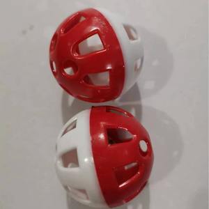 Toptan Ekolojik Basit Sıkıntı Giderici Evcil Hayvan Oyuncakları Kediler ve Köpekler için Plastik Boş Top Zil ile - Product Image 4