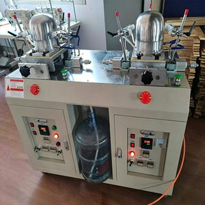 Machine à repasser les chapeaux de qualité commerciale, type vapeur, double tête avec mouvement flexible pour les petites et moyennes usines de chapeaux - Product Image 4