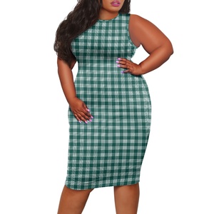 Print-on-Demand Maßgeschneidertes Paraca Hawaiianisches Gestepptes Atmungsaktives Umweltfreundliches Polyester Sommer Bodycon Plus Size Kleid - Product Image 1
