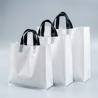 Sacs de shopping en plastique LDPE écologiques avec poignées souples personnalisées, pour l'emballage de vêtements et de chaussures
