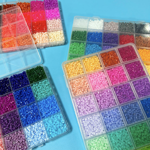 264 couleurs, perles à fusionner de 2,6 mm, pack de recharge 1000 pièces/sac, perles à <span class=keywords><strong>repasser</strong></span>, série couleur complète, matériaux d'artisanat DIY pour kit de perles Perler - Product Image 5