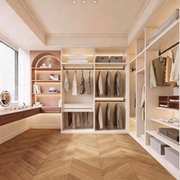 Dressing moderne crème sur mesure, bureau et coiffeuse, armoire de chambre pour filles avec éclairage LED intégré, mobilier sur mesure pour toute la maison