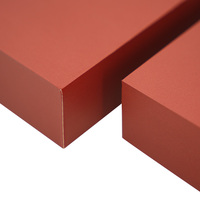 Emballage de boîte cadeau en papier de luxe avec logo personnalisé Boîtes d'emballage de boîte cadeau rigide estampée à chaud rouge