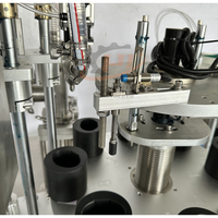 Machine de remplissage et de bouchage semi-automatique de haute qualité pour le remplissage de colorant capillaire, crème colorante pour cheveux et shampoing colorant moussant
