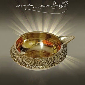 Grande lanterne à pétrole décorative en laiton, style classique vintage, avec mèches et abat-jour cheminée, pour mariage, Hogan, moderne - Product Image 3