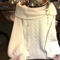 Pull en tricot à épaules dénudées avec nœud - Détail élégant en chaîne de perles, coupe douce et confortable pour la mode automne-hiver