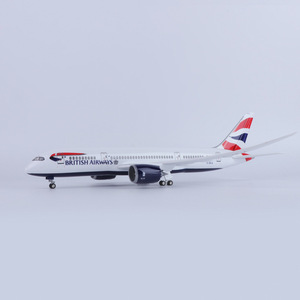 โมเดลเครื่องบินเรซิ่น บริติช แอร์เวย์ส โบอิ้ง <span class=keywords><strong>B787</strong></span>-<span class=keywords><strong>8</strong></span> ขนาด 1/130 ความยาว 43 ซม. พร้อมไฟ LED และล้อเหยียบ - Product Image 3