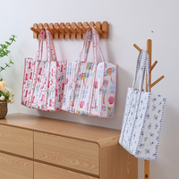 Sac à main matelassé grande capacité pour femme, motif mignon imprimé, en tissu doux, sac de shopping portable, grand sac fourre-tout à bandoulière pour filles