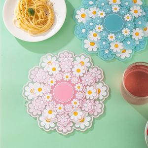 Tapis isolant pour la maison, dessous de plat floral en PVC souple, tapis épais pour bol, sets de table pour la salle à manger - Product Image 4