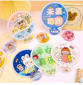 Ventilador Plegable Portátil para Estudiantes, Mini Ventilador Reflectante de Plástico con Diseño de Dibujos Animados, Recubierto de Tela - Product Image 3