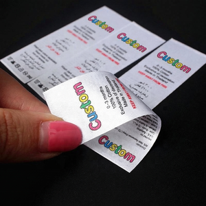 Etiquetas de Cuidado de Lavado de <span class=keywords><strong>Cinta</strong></span> de Satén Estampada 100% Poliéster con Logotipo Personalizado <span class=keywords><strong>para</strong></span> <span class=keywords><strong>Ropa</strong></span> de Bebé - Product Image 4
