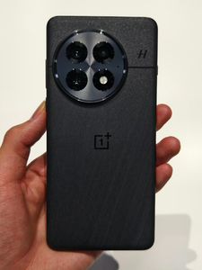 Nuevo en el Mercado: Teléfono Inteligente Original OnePlus 13 5G con Procesador de un Solo Núcleo / Pantalla de 6.82 Pulgadas 2K / 6000 mAh - Product Image 5