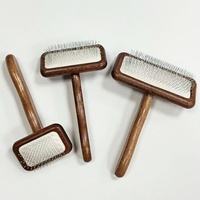 Produit de nettoyage et toilettage chien animal Peigne anti poils pour animal chat bois Brosse à épingles pour chien