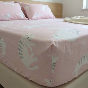 Skin Friendly 40s Lyocell Fitted Sheet Kids Cartoon Cat Cool Breathable Stitched Home Bedding For Wholesale - Product Image 1
