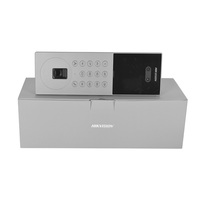 Kit Kontrol Akses Biometrik Hikvision DS-KH6320-WTE1 Seri KH6, Stasiun Dalam Ruangan Berbasis IP, Interkom Video IP, Penglihatan Malam, Layar 7-inci