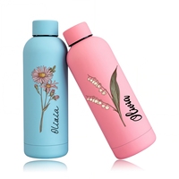 Bouteille d'eau personnalisée avec fleur de naissance, gobelet de voyage en acier inoxydable de 17 oz avec nom, cadeau personnalisé pour maman