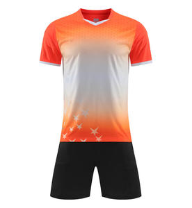 Abbigliamento da <span class=keywords><strong>Calcio</strong></span> Vendita Calda Logo Personalizzato Alta Qualità Completo Sportivo Maglia Squadra Nazionale Club 100% Poliestere Asciugatura Rapida - Product Image 5