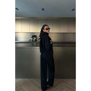 Ensemble de survêtement de jogging en nylon noir Darcey confortable, personnalisé, 2 pièces, respirant, avec logo imprimé, hiver, taille XL, commande minimum de 2 pièces - Product Image 1