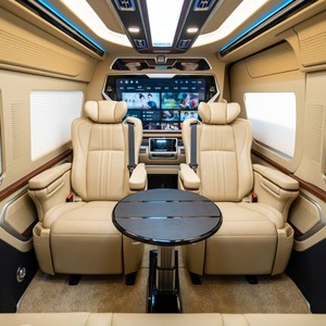 Kit de conversion intérieure de luxe pour Toyota Hiace avec sièges VIP, <span class=keywords><strong>bureau</strong></span> électrique, cloison intelligente et grand écran tactile - Product Image 1
