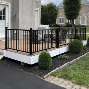 Panneau de <span class=keywords><strong>clôture</strong></span> en fil de fer soudé incurvé 3D-Barrière de jardin et d'autoroute enduite de PVC sur mesure-Assemblage facile pour la décoration extérieure et la sécurité - Product Image 2