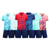 Fabricant de maillots de football personnalisés - Maillots de football pour hommes de haute qualité, vente en gros OEM/ODM, nouveaux designs personnalisés, faible MOQ