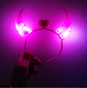 2020 Adulte Enfants Enfants Démon Rouge Corne De Boeuf Cheveux Cerceau Enveloppé Dans Un Tissu Élastique Bandeau Avec LED pour la Fête De Noël Costume cosplay - Product Image 5