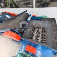 Broyeur de pneus à double arbre pour pneus de camions, voitures et pneus OTR – Déchiqueteur de pneus usagés