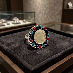 Bague de fiançailles artisanale style Queen Victoria en argent 925, sertie de plusieurs pierres, style cocktail, bijou unique, cadeau idéal pour - Product Image 1