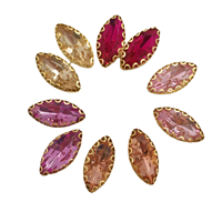 2026 Strass floral NAVETTE en acrylique, écologique, à base dorée, à coudre, avec griffes de fixation, forme marquise et motif panier de fleurs, pour vêtements