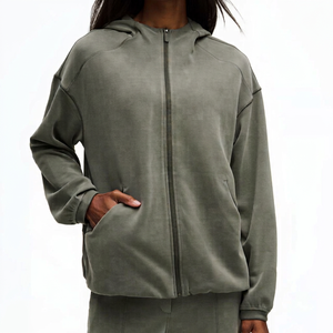 Sudadera con Capucha para Mujer al por Mayor a Bajo Precio, Opción de Logotipo Personalizado, 100% Algodón Felpa, Precio Razonable - Product Image 1