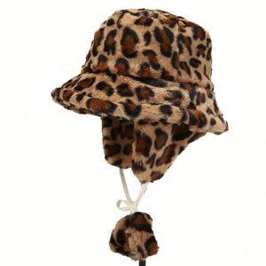 Nouveau Chapeau Bob Léopard Hiver 2024 avec Cache-Oreilles pour Femme – Chaud et Tendance, en Peluche, Idéal pour l'Extérieur - Product Image 4