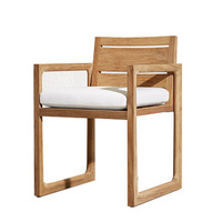 Ensemble de salle à manger en teck d'extérieur avec table, chaises et canapé résistants à l'eau - Design moderne pour cour, hôtel, villa
