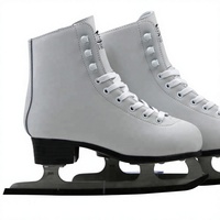Patins à glace professionnels classiques Yijiu en cuir pour enfants, pour sports de plein air, avec logo et couleur personnalisés