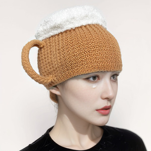 MADESHINE Gorro de Fiesta Unisex para Adultos con Diseño de Vaso de Cerveza, Lentejuelas Bordadas, Cubre Piernas y Manos, Cálido, para las Cuatro Estaciones, Divertido y Original - Product Image 3