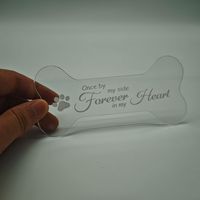 Plaque commémorative personnalisée en acrylique en forme d'os pour animaux de compagnie – Cadeau de condoléances pour la perte d'un chien, décoration souvenir