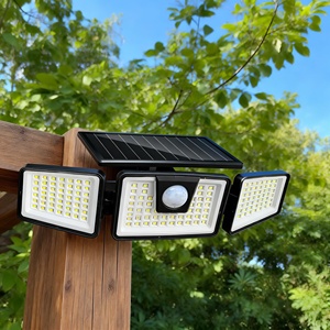 Lampes solaires d'extérieur étanches avec détecteur <span class=keywords><strong>de</strong></span> mouvement, projecteur <span class=keywords><strong>de</strong></span> sécurité à 3 têtes pour patio, cour, garage, entrée, allée - Product Image 1