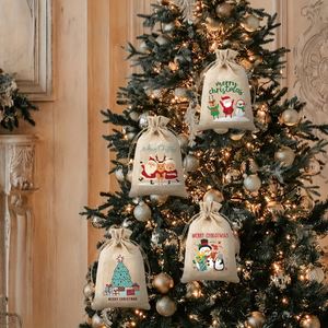 Bolsa de Regalo Navideña Personalizada con Diseño de Papá Noel y Reno, Impresa en Flexografía, Reciclable, con Cordón, de Algodón - Product Image 2