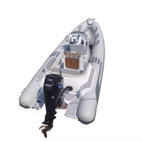 Bateau gonflable rigide de coque en fibre de verre de luxe Sundeck 19ft RIB 580 avec moteur à vendre
