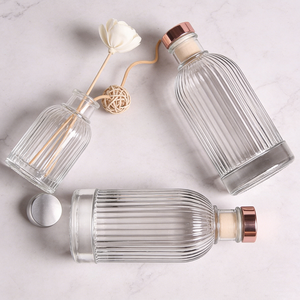 Bottiglia in Vetro Vuota per Diffusore a Bastoncini con Logo Personalizzato, 100ML, per Oli Essenziali e Aromaterapia, con Tappo - Product Image 2